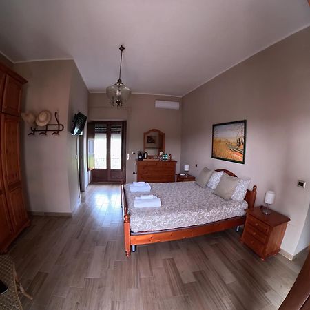 B&B A Casa Di Maybe 카세르타 외부 사진